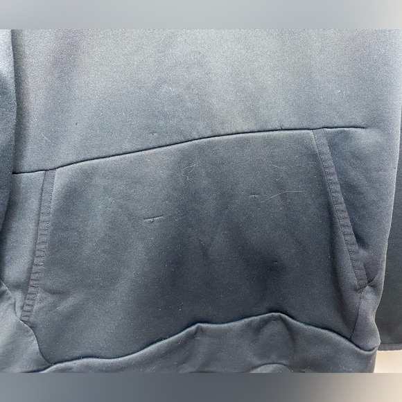 Men’s Under Armour hoodie in black - Picture 4 of 5